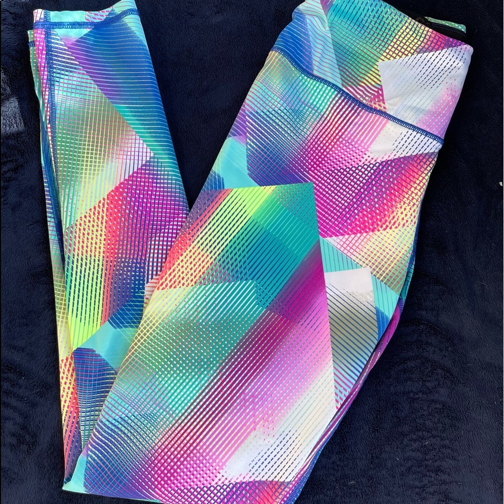 Victoria secret leggings size medium, vsx sport